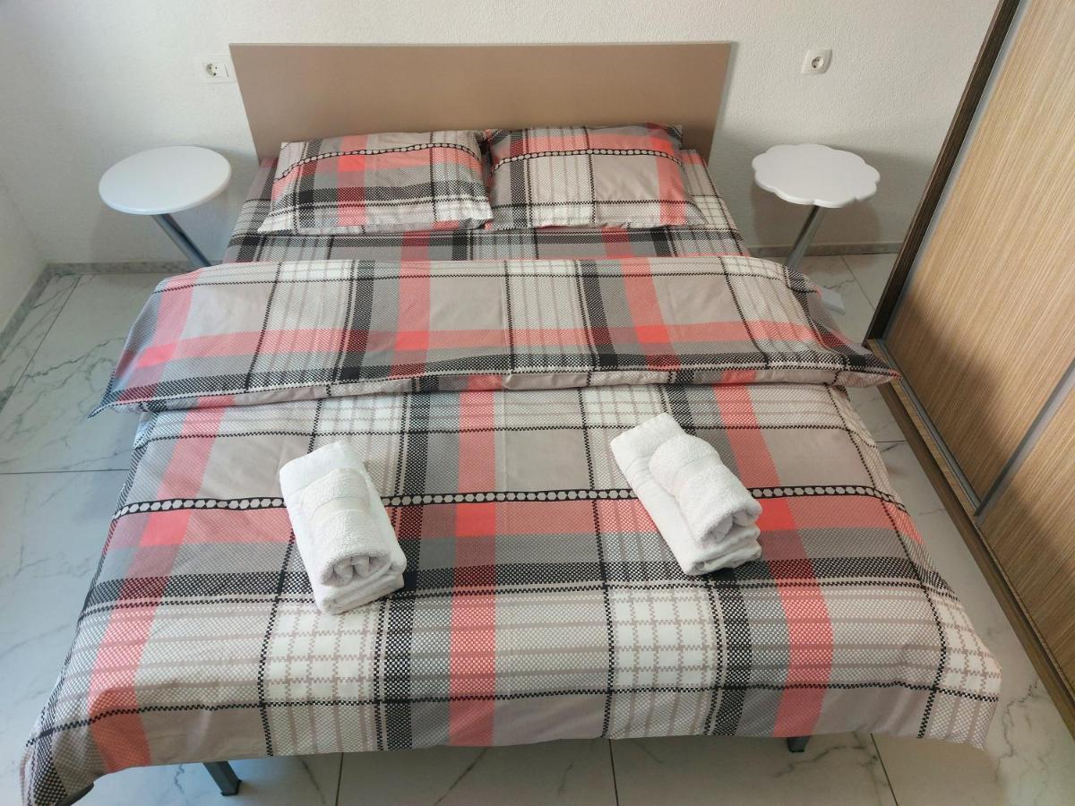 ביטולה Unique Apartmens City Center מראה חיצוני תמונה