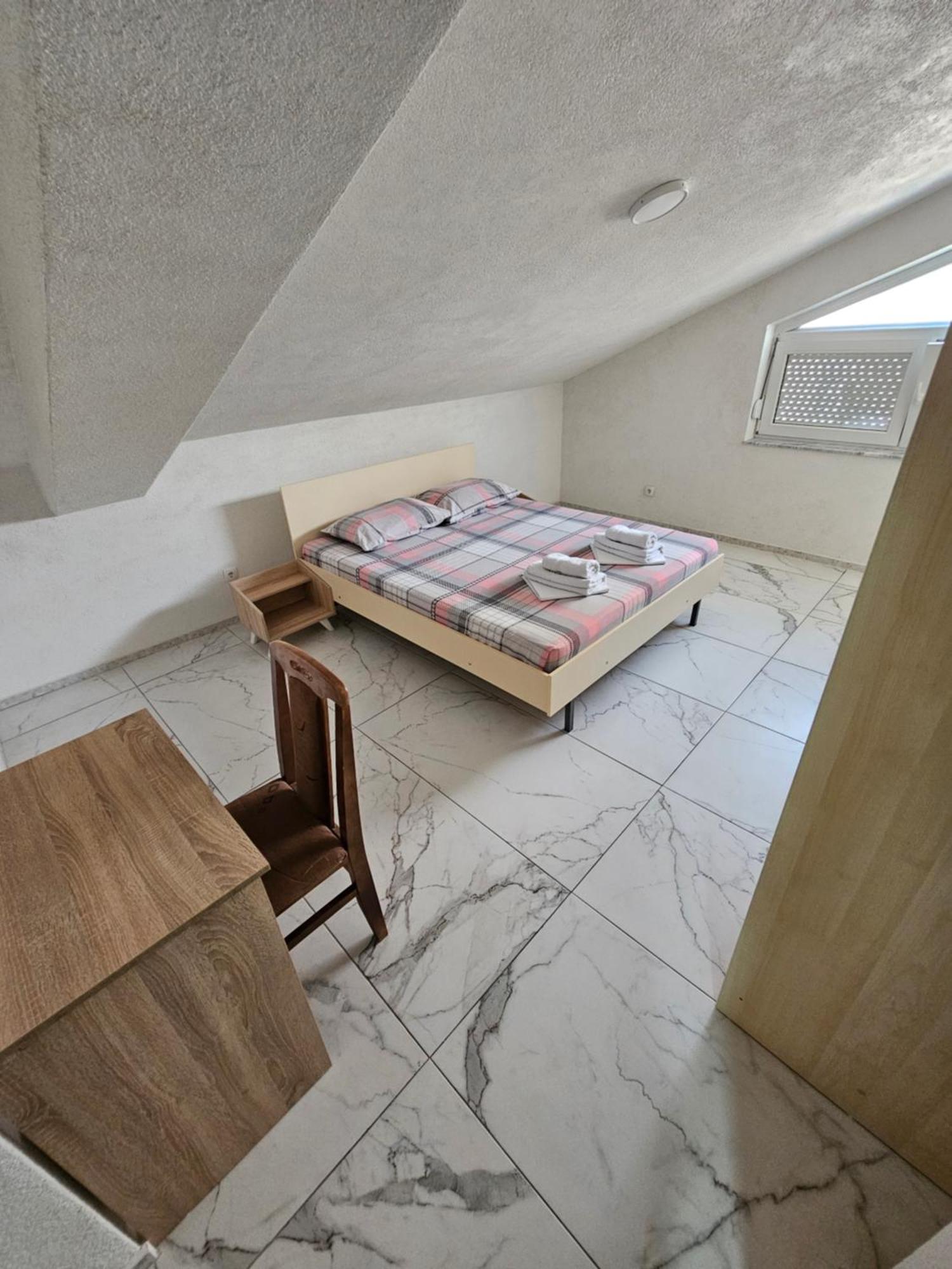 ביטולה Unique Apartmens City Center מראה חיצוני תמונה