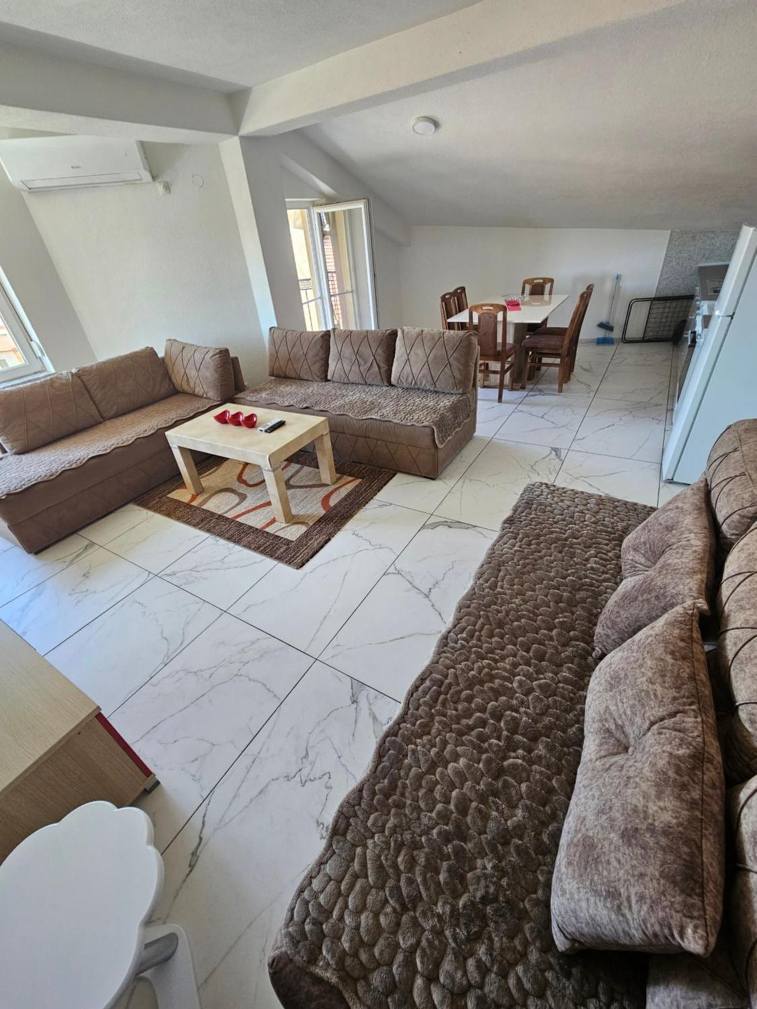 ביטולה Unique Apartmens City Center מראה חיצוני תמונה
